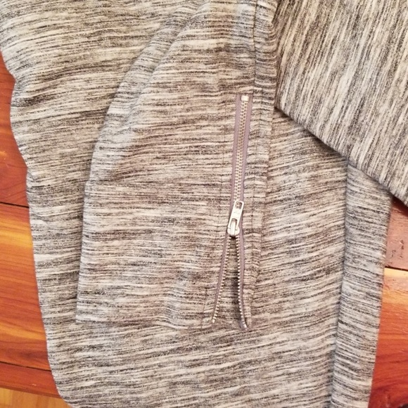 Pink sweat pants - Picture 2 of 3